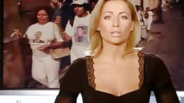 Una bella mora stuzzica moglie tradisce marito porno un grosso cazzo nero sotto la doccia