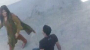 Teen ha beccato il suo fidanzato a scopare la sua matrigna porn tradimento in cucina