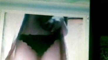 Timido Ladyboy Nam prova il gusto di Dick troie e cornuti e scopata senza sella