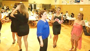 La tettona xxx moglie ebano Jessica Grarabbit si fa gangbang