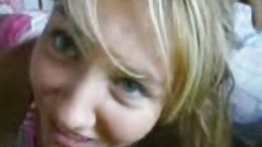 Adolescente latina e migliore amica festeggiano su un grosso cazzo xxx marito e moglie nero